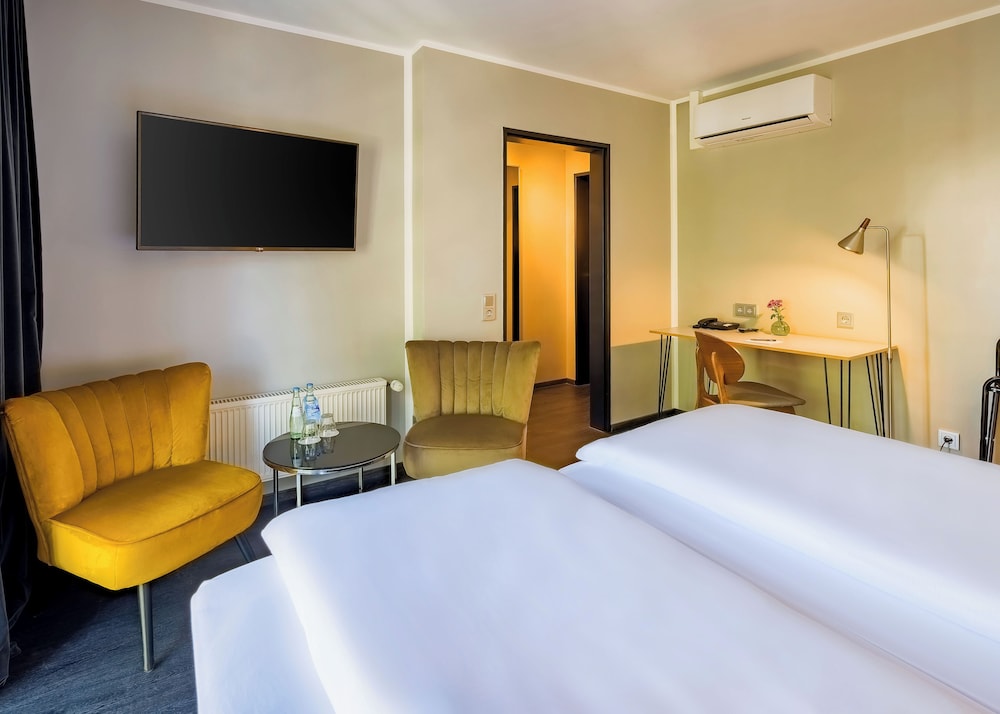 rugs HOTEL Koln 10/50