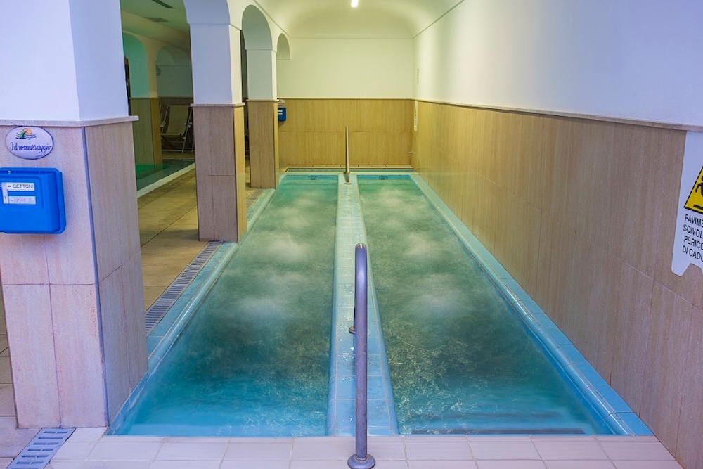 Hotel Terme Beach Cristallo Palace 16/50