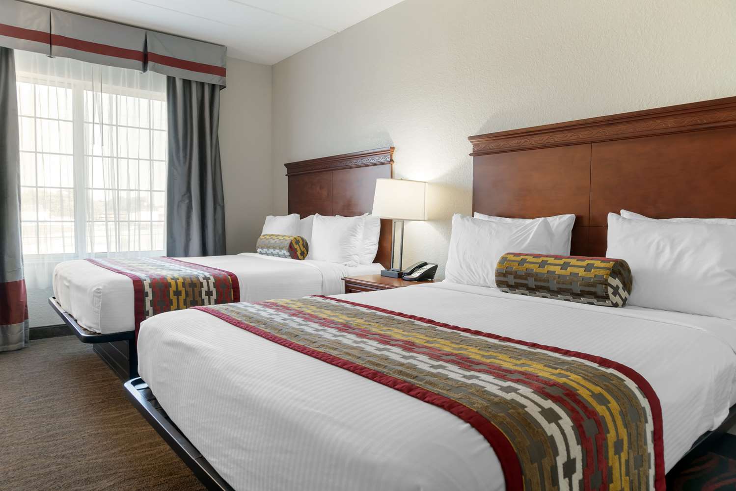 Suite, 2 Queen Beds, Sofa