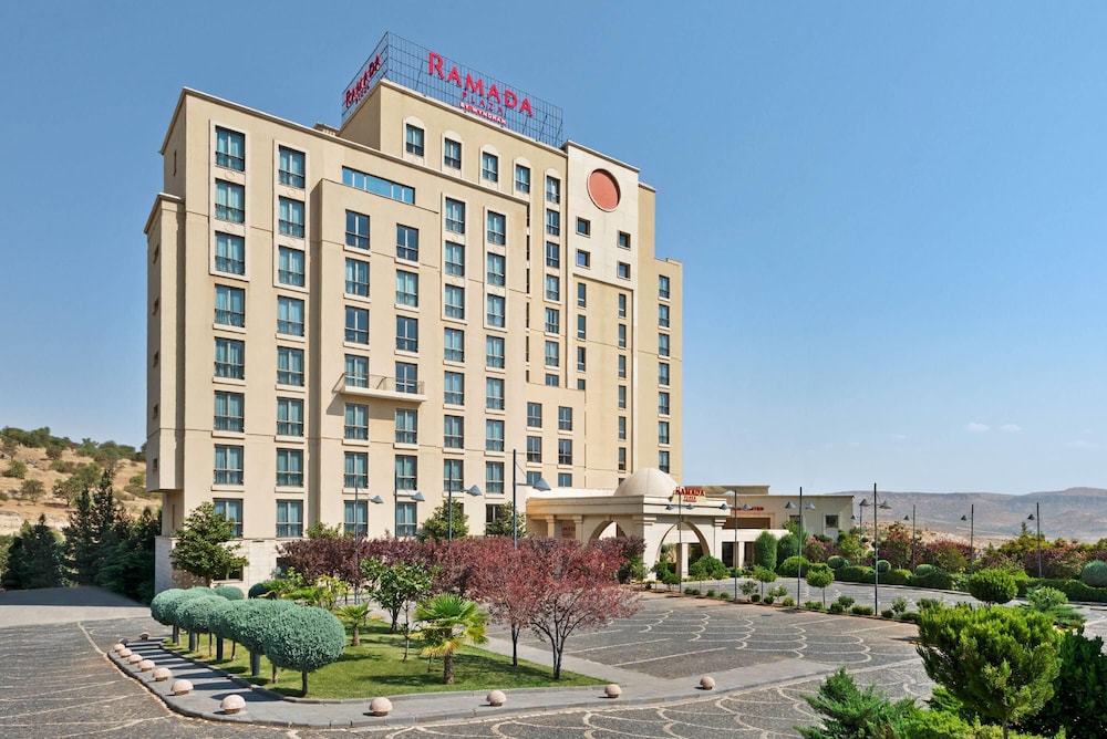 Ramada Plaza by Wyndham Mardin 3/48