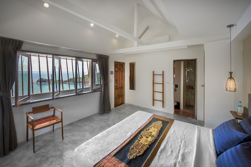 Philip's Villa 13/39