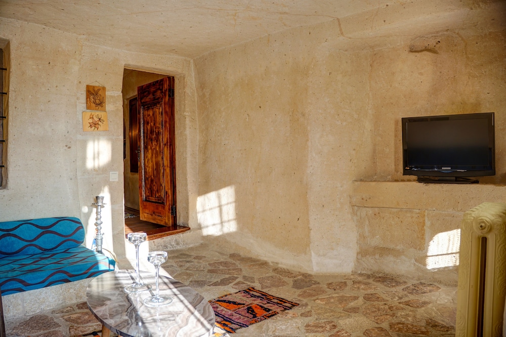 4 Oda Cave Hotel 37/50