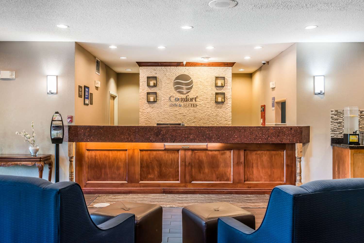 Country Inn and Suites by Radisson Stillwater MN 4/16
