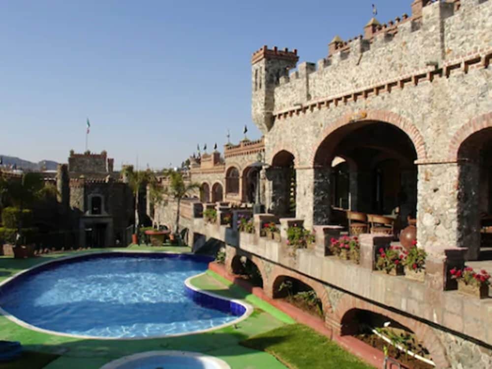 Hotel Castillo Santa Cecilia 13/70