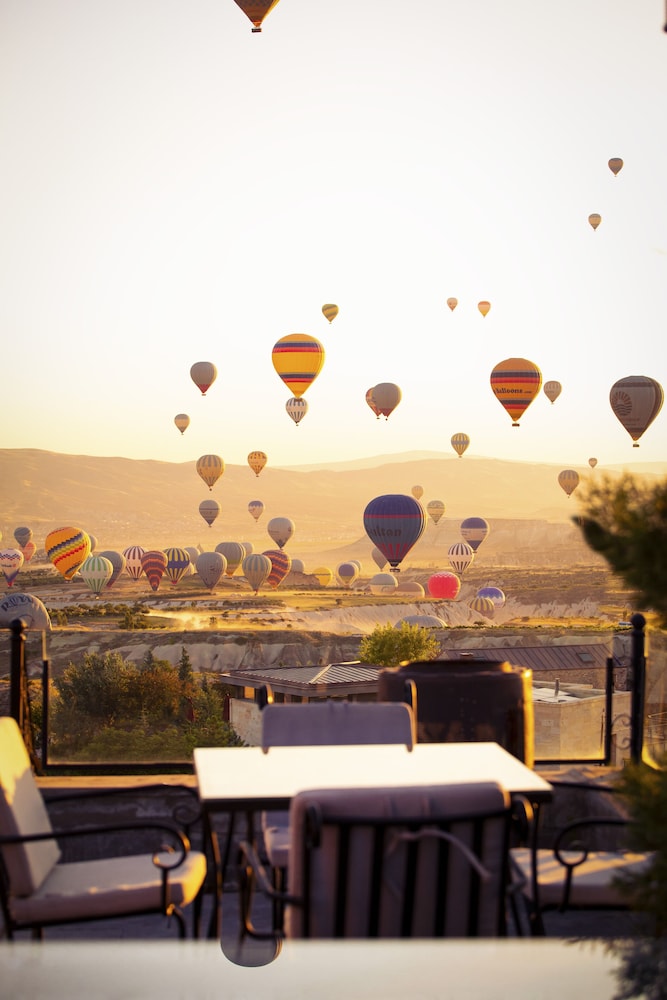 Selfie Cave Hotels Cappadocia 5/63