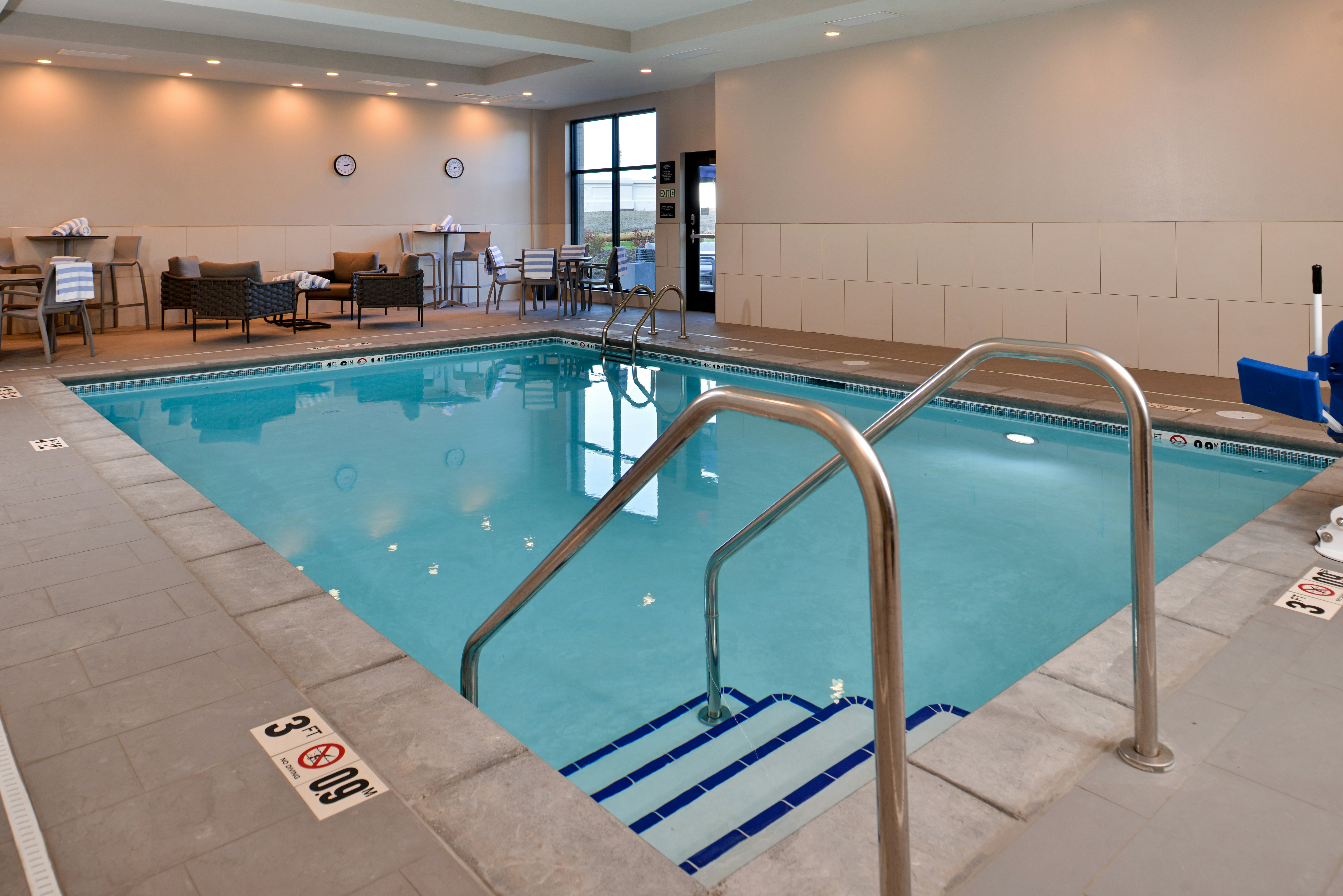 Hampton Inn Cedar Falls Downtown Ia 33/65