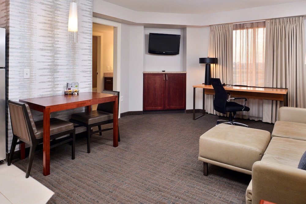 Residence Inn Coralville 34/44
