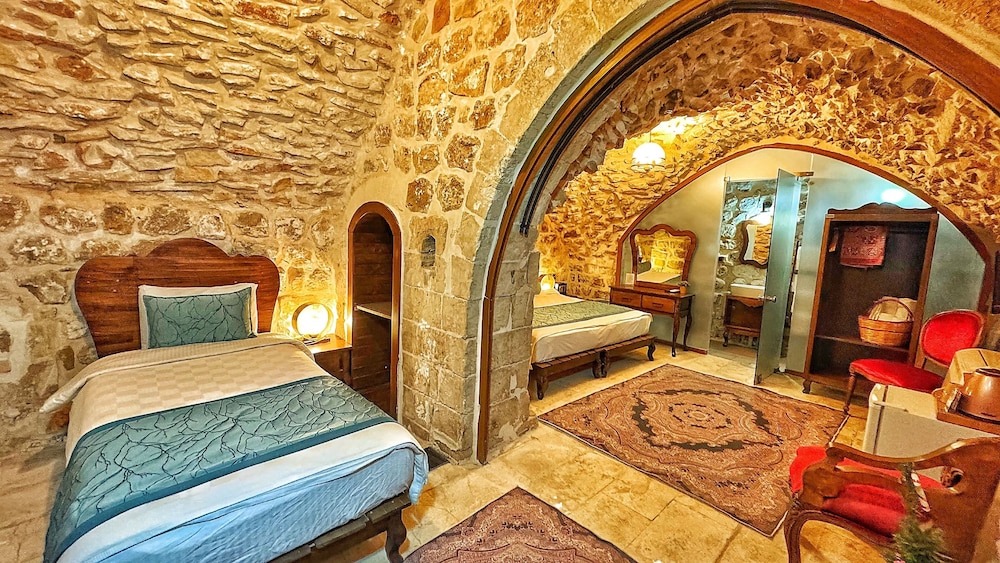 Fairouz Otel 15/50