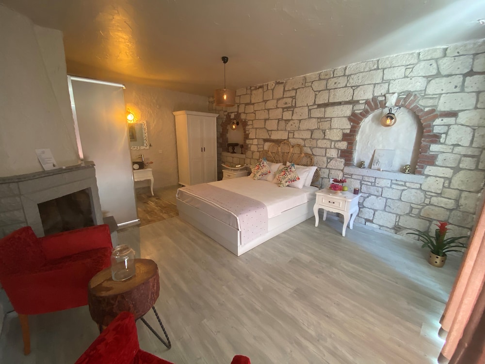 Naz Konak Alacati 18/21
