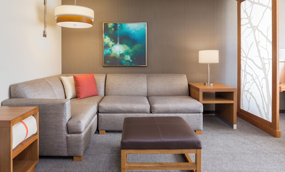 Hyatt Place Canton 35/62