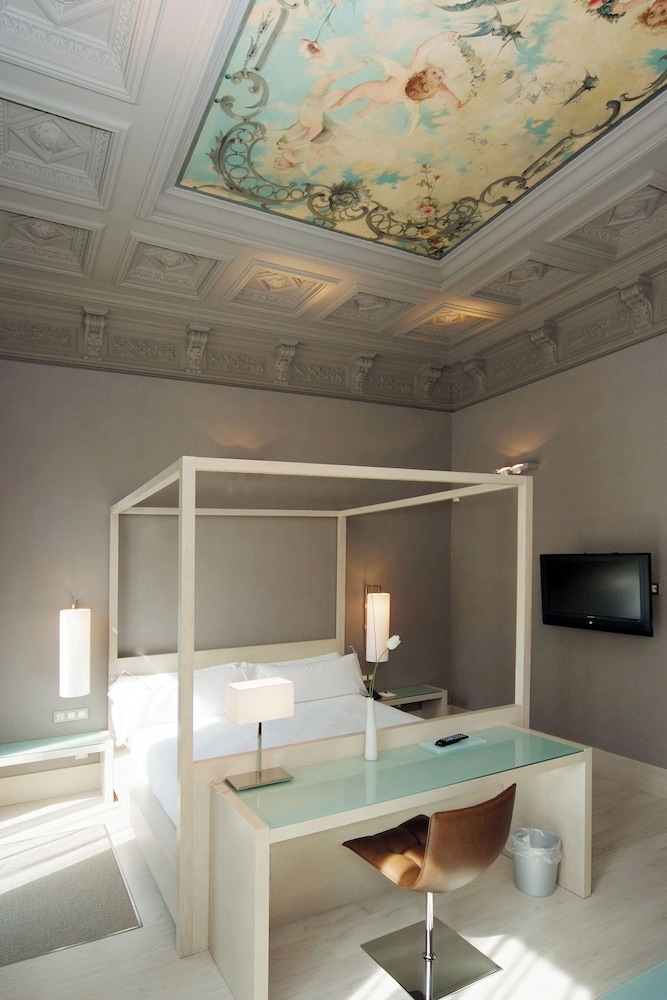 JUNIOR SUITE, DELUXE, DOUBLE BED