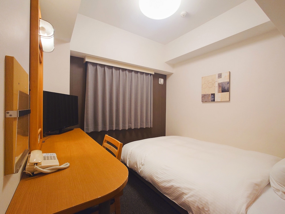Hotel Route-Inn Omaezaki 16/60