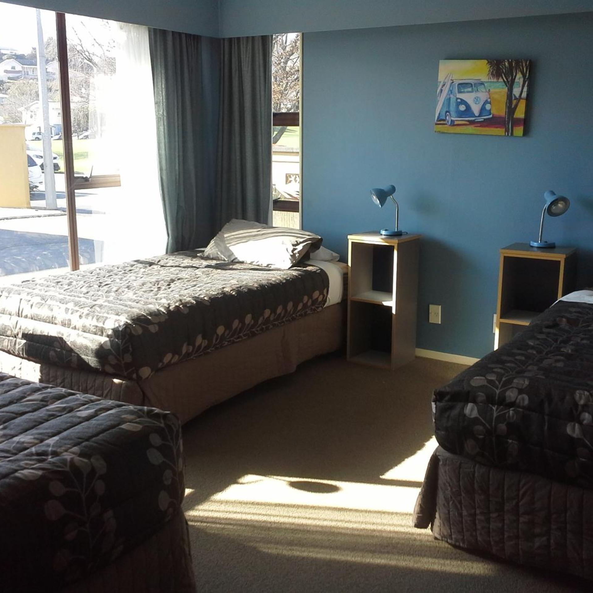 The Bug Backpackers Hostel 26/50