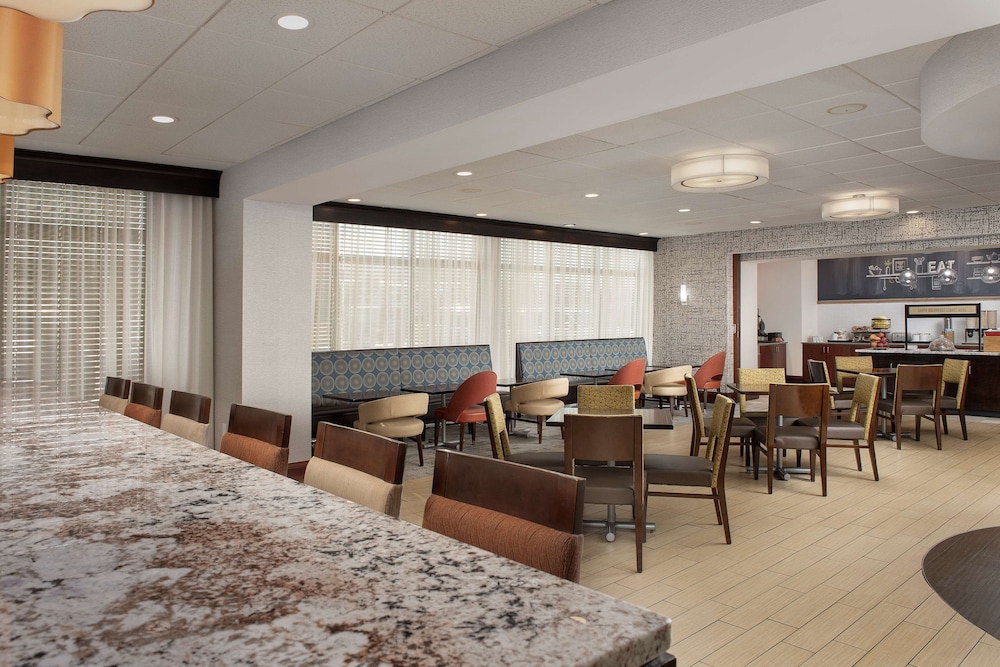 Hampton Inn Knoxville East 46/55