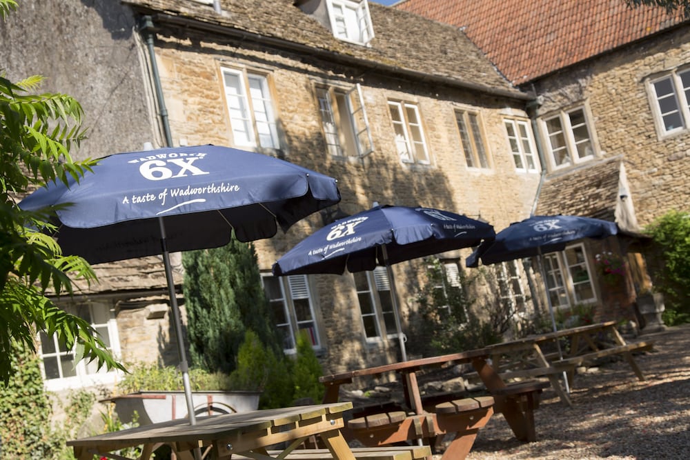 Red Lion - B&amp;B 5/39