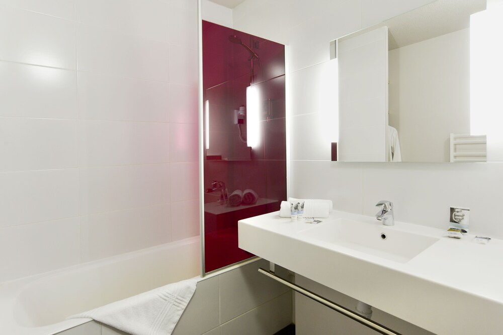 Mercure Saint-Lary 67/68