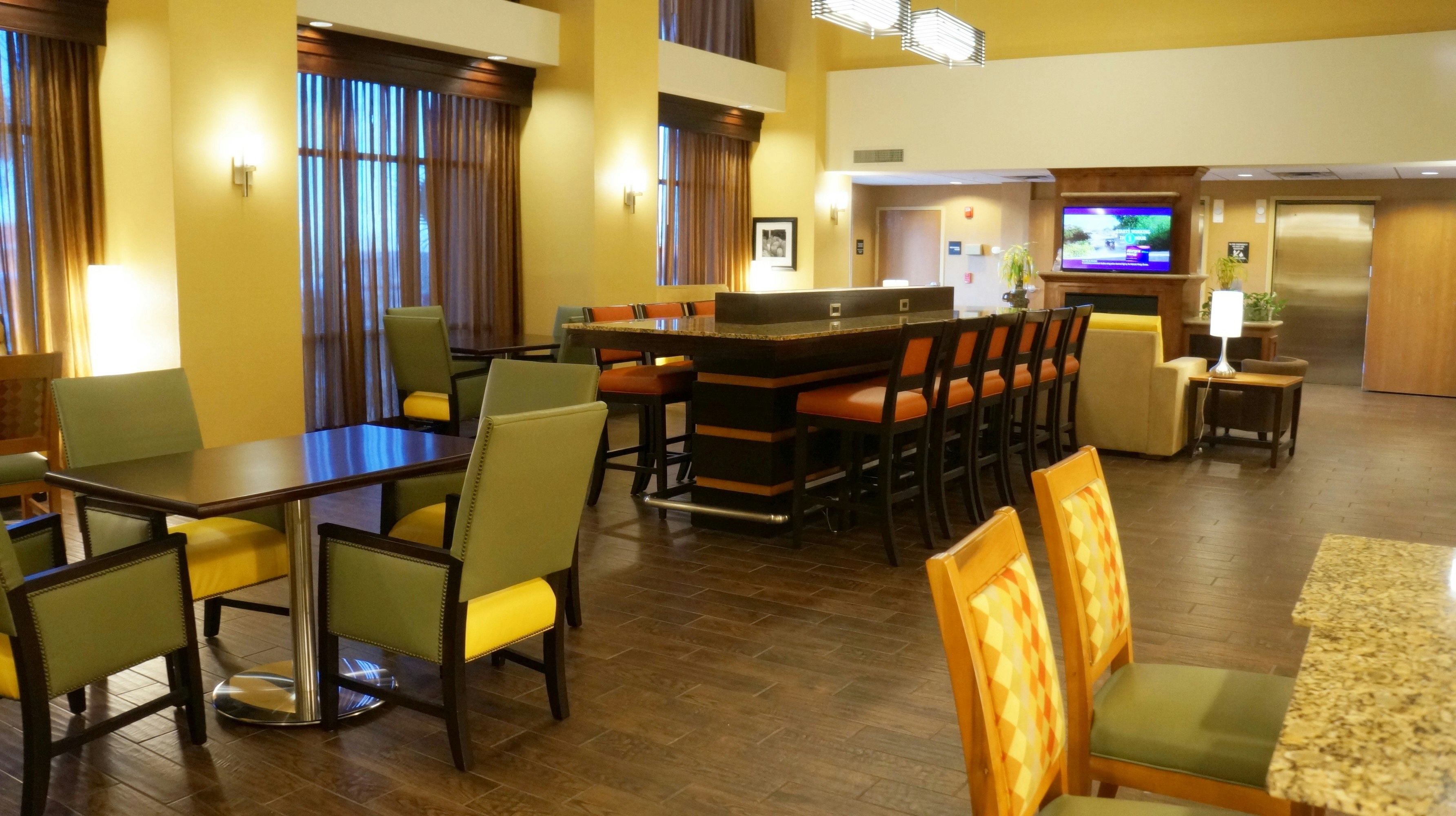 Hampton Inn & Suites Kingman 40/58