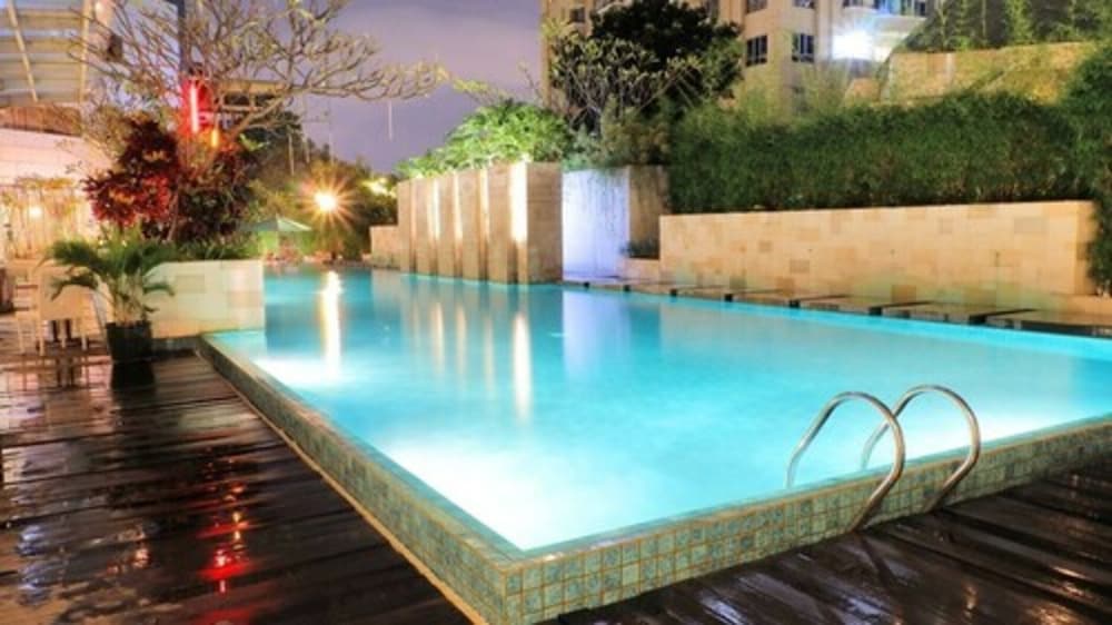 eL Hotel Jakarta 23/47