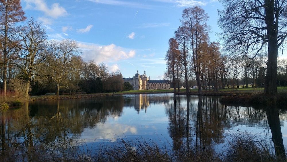 Hyatt Regency Chantilly 44/48