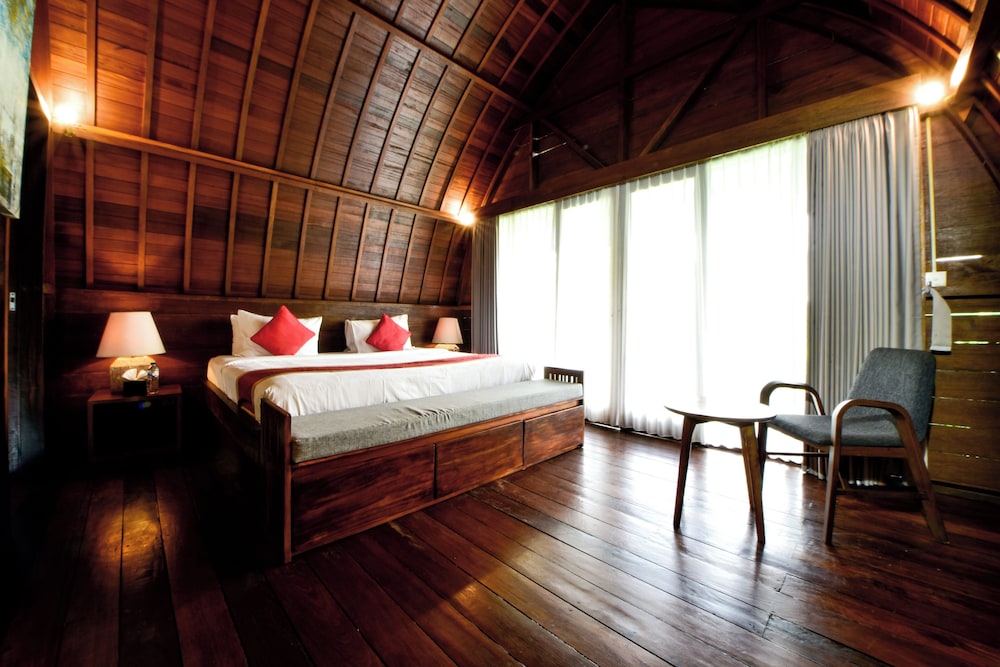 The Lumbung Wood Villa 12/39