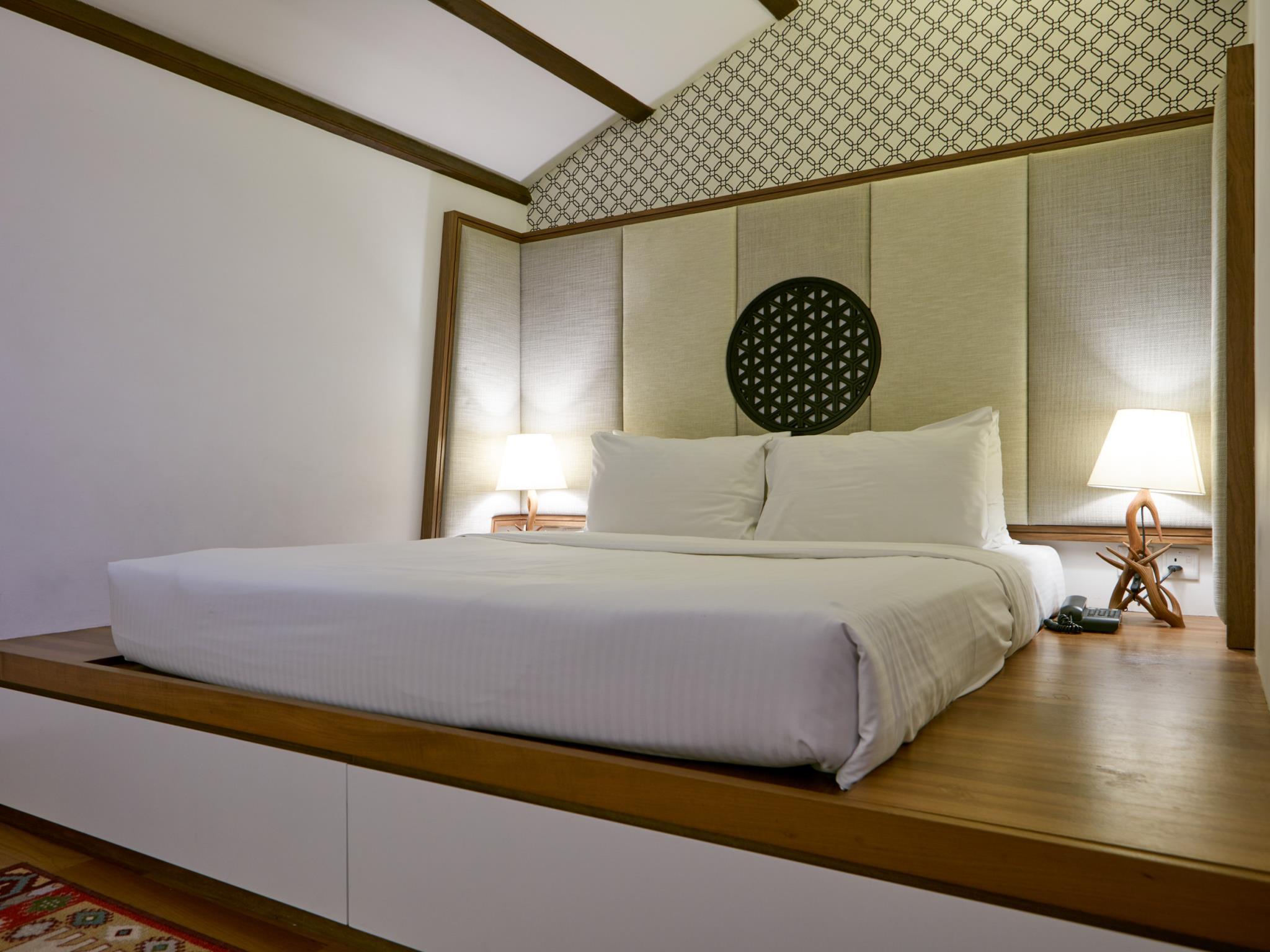 Room, No Window, Attic