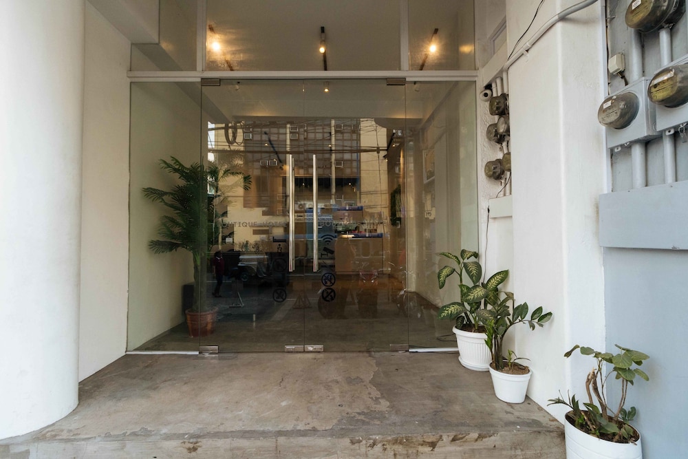 Reddoorz Plus Boni Avenue Mandaluyong 2/26