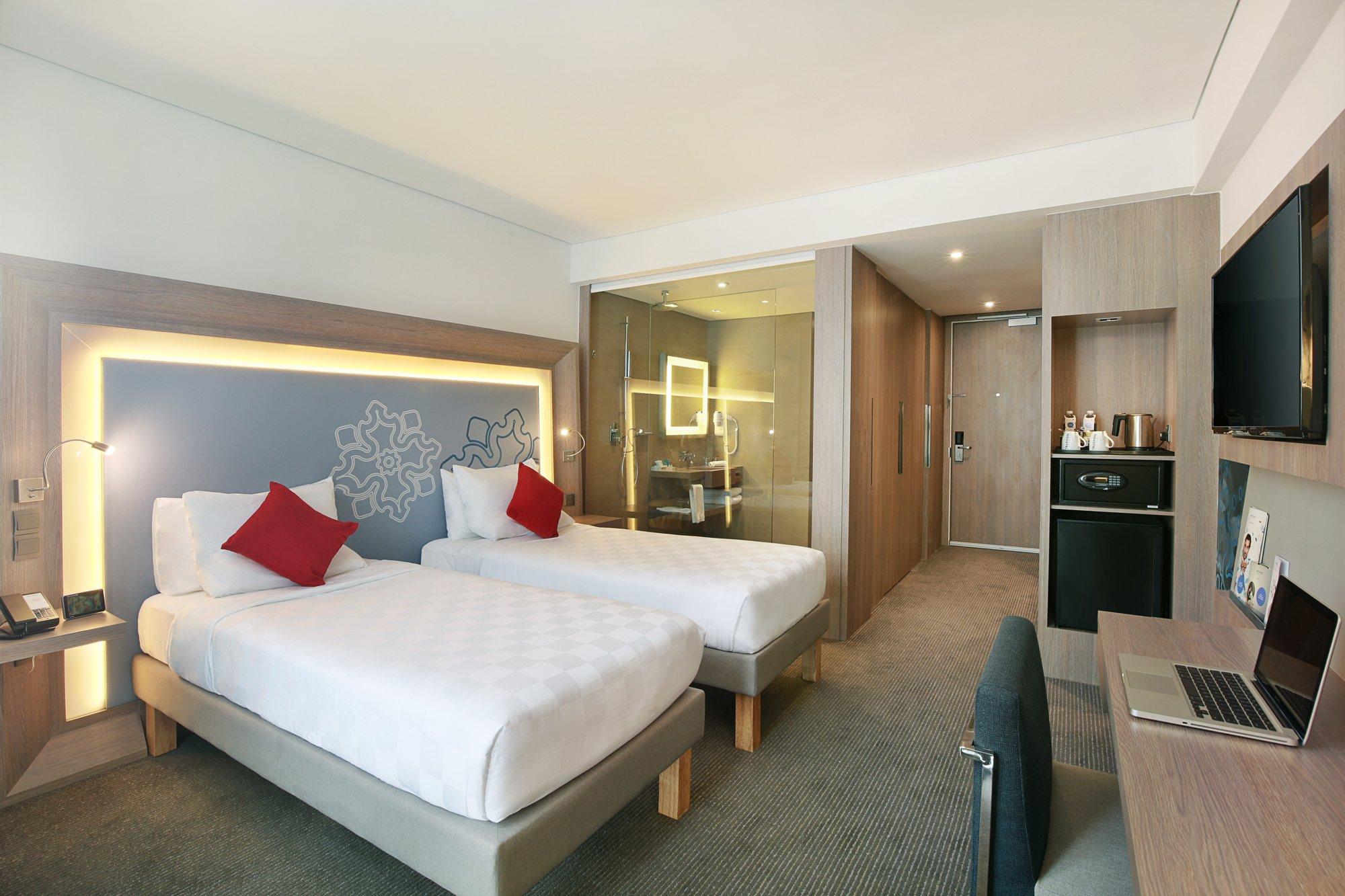 SUPERIOR, TWIN BEDS