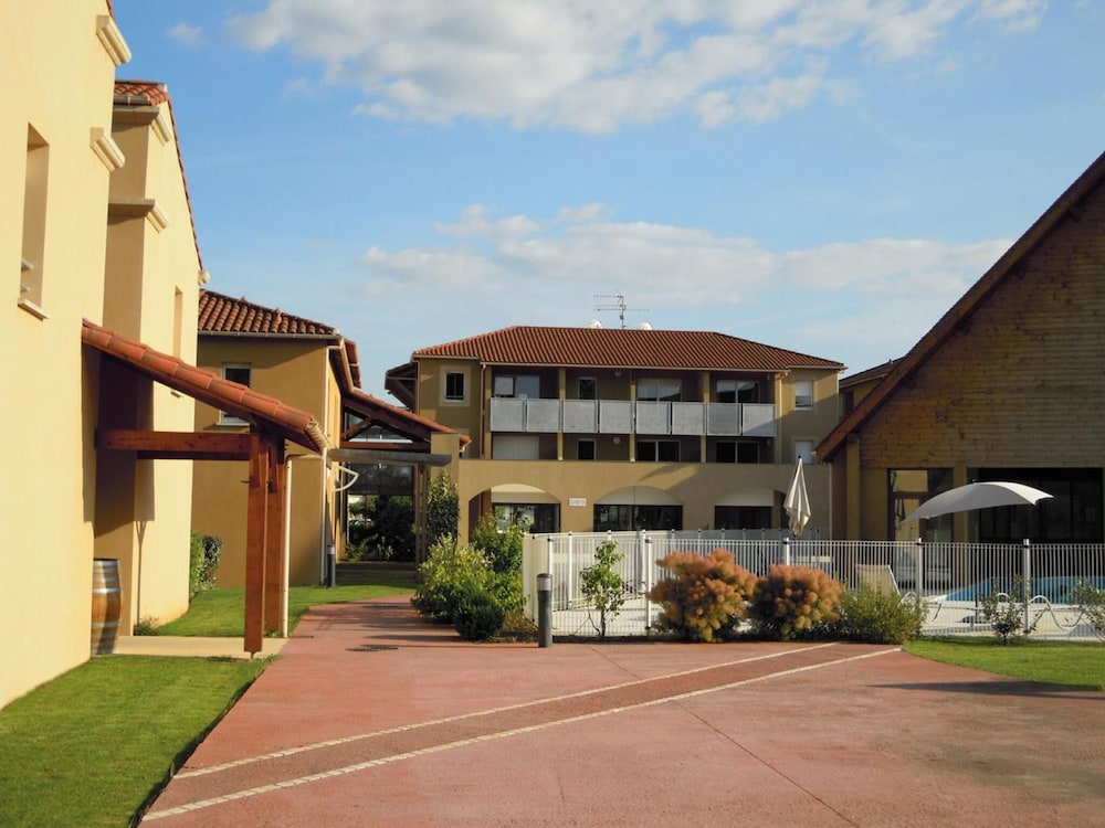 RESIDENCE LAGRANGE VACANCES LE CLOS DES VIGNES 29/40