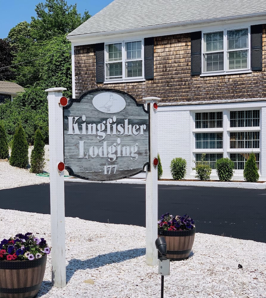 Kingfisher Lodging 1/45