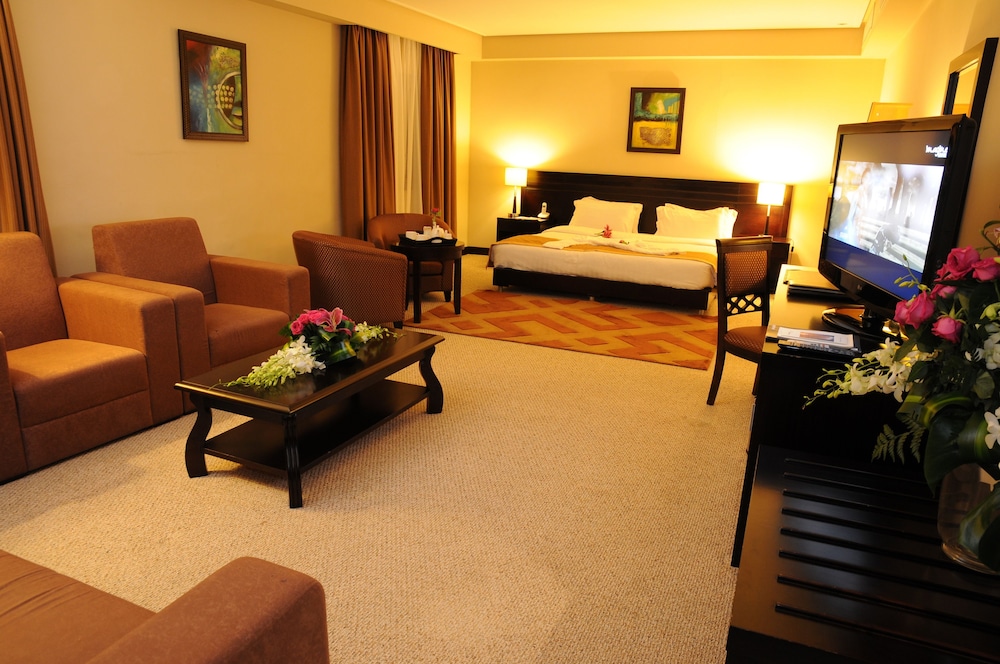 Monroe Hotel Bahrain 43/66