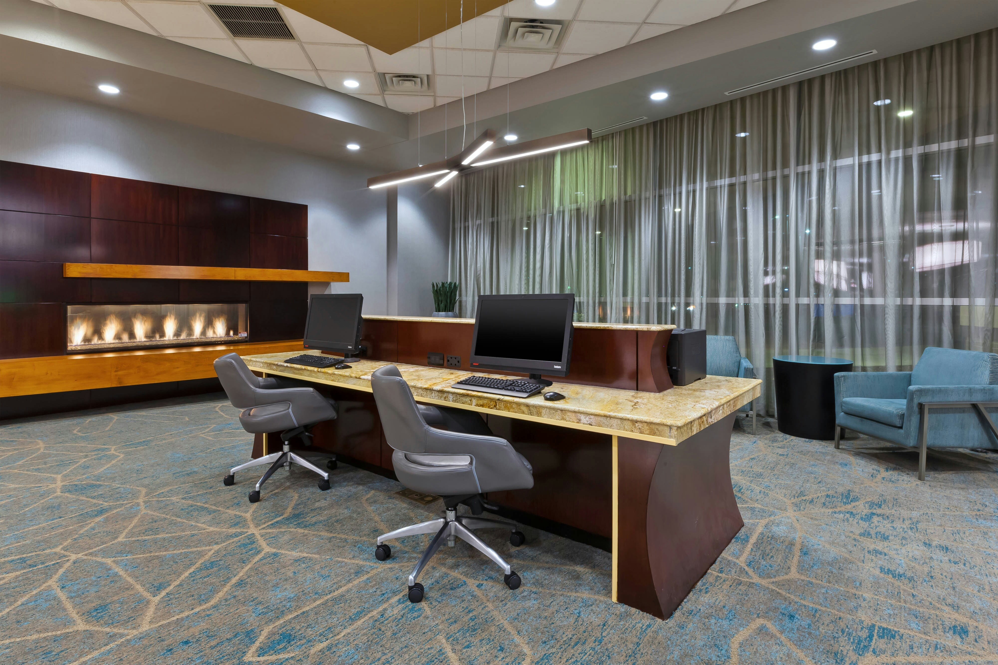 Courtyard By Marriott Omaha La Vista 22/25