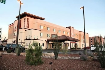 Garden Place Suites 2/61