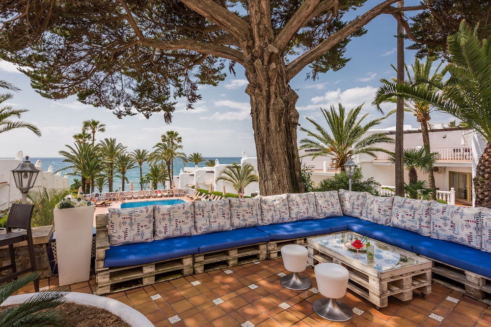 Macdonald Leila Playa Club 39/44