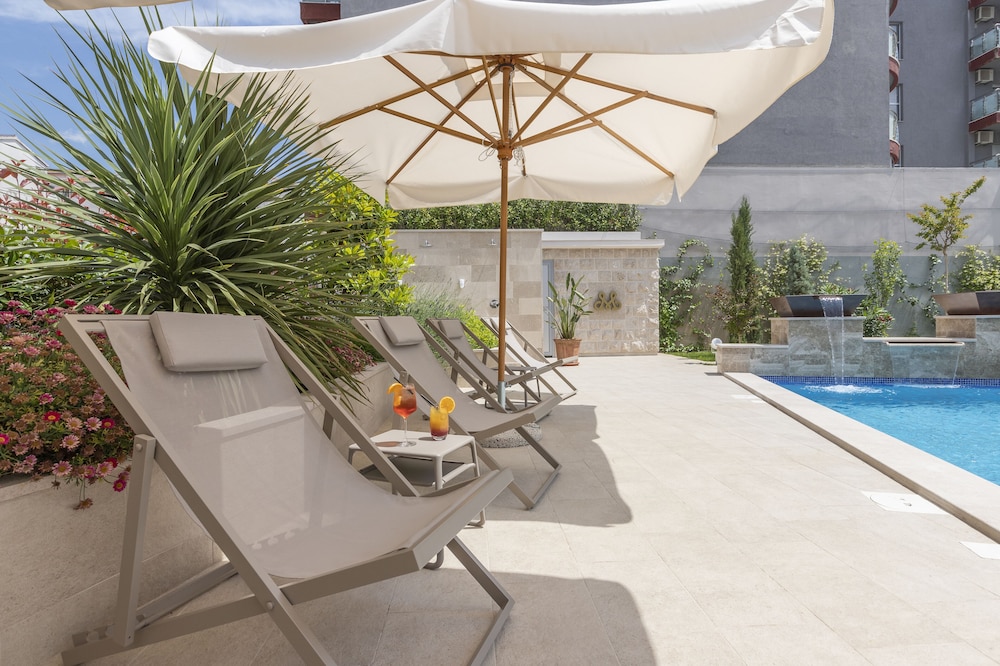 BOUTIQUE HOTEL MOMENTUM by Aycon 20/195