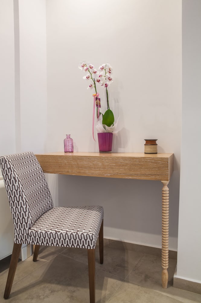 Anemos Rooms and Apartments 4/50