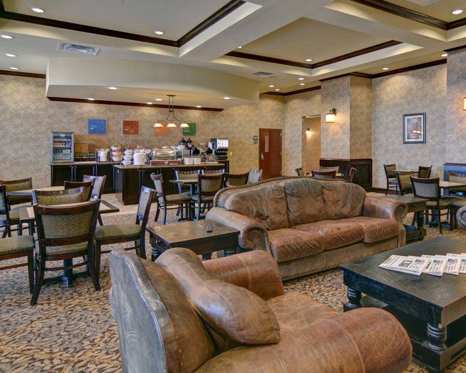 Comfort Suites Frisco 19/39