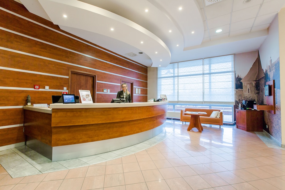 Lobby at Qubus Hotel Glogow, Glogow