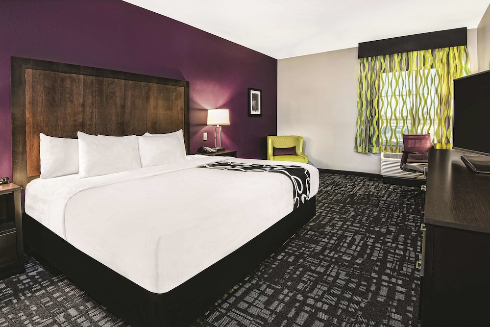 La Quinta Inn & Suites by Wyndham Monahans 15/37