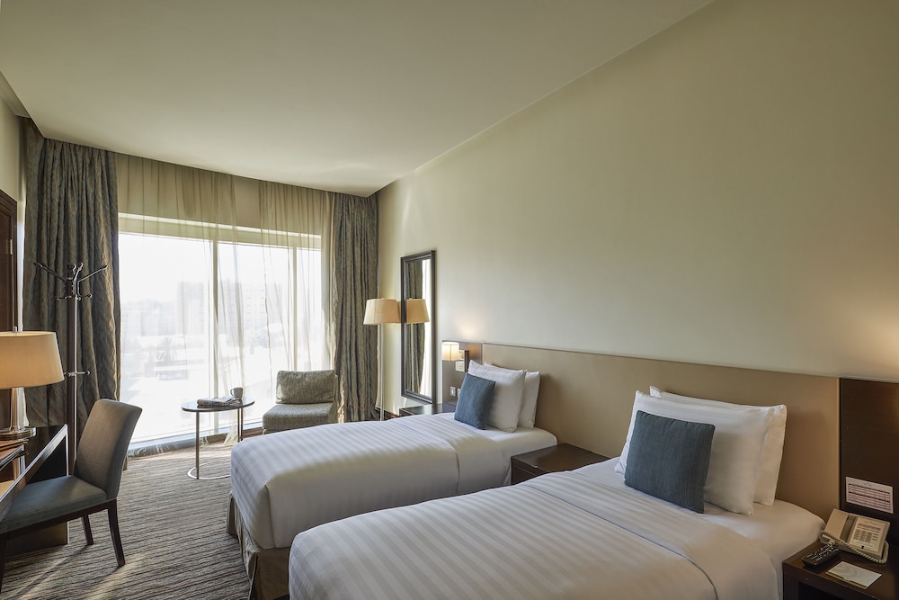Safir Hotel Doha 4/33