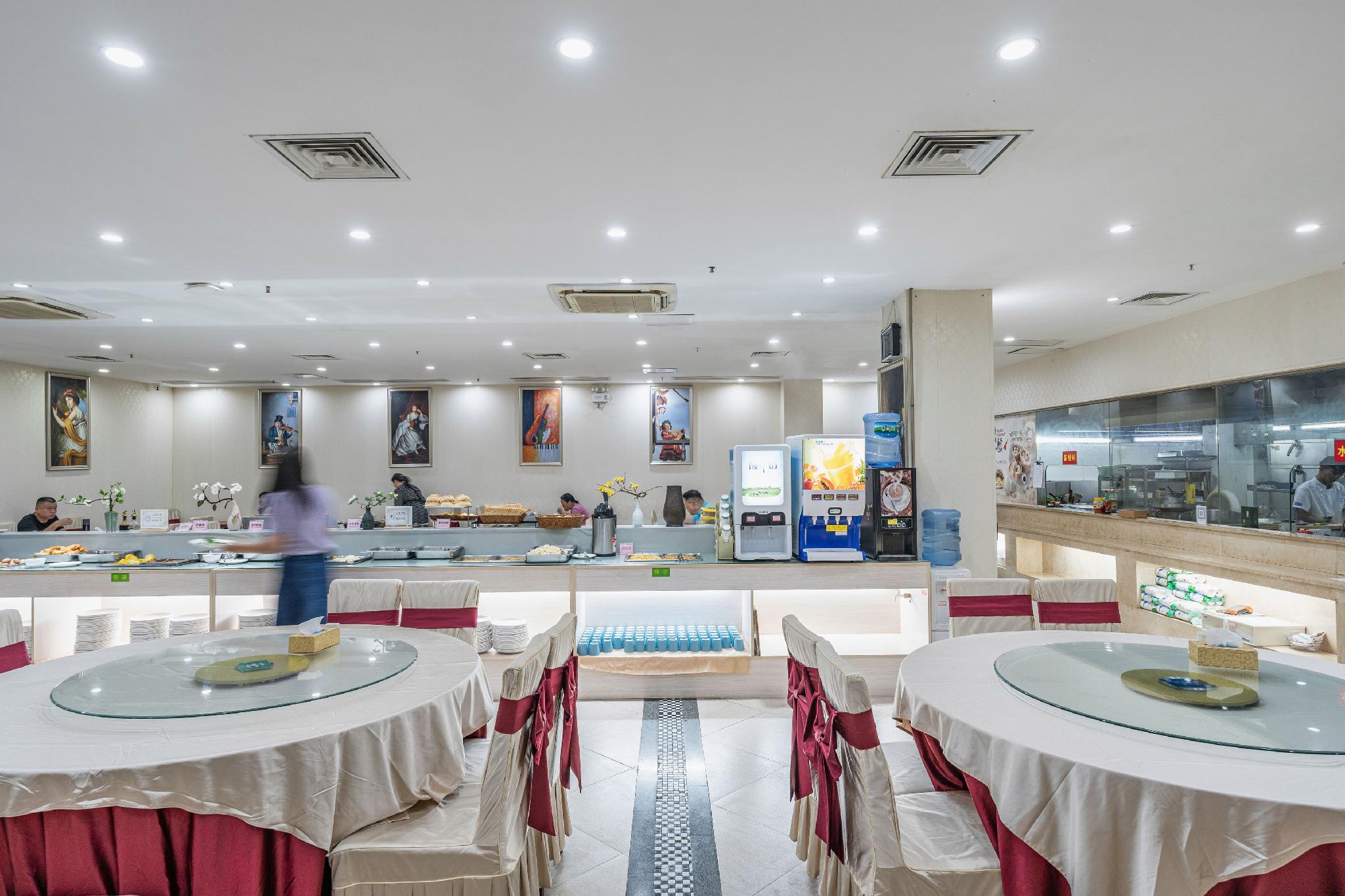 Vienna International Hotel (Foshan Shiwan Hotel) 19/34