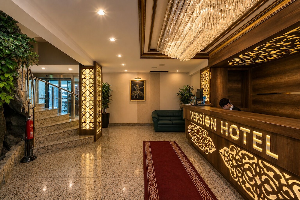 Version Hotel 14/54