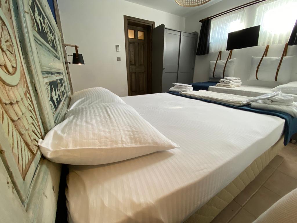 Pelin-Inn Ada Evi 8/26