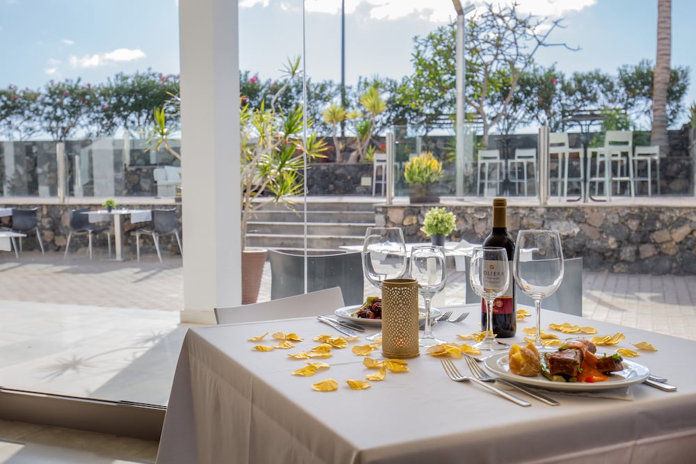 R2 Bahia Playa Design Hotel And Spa Adults Only 35/49