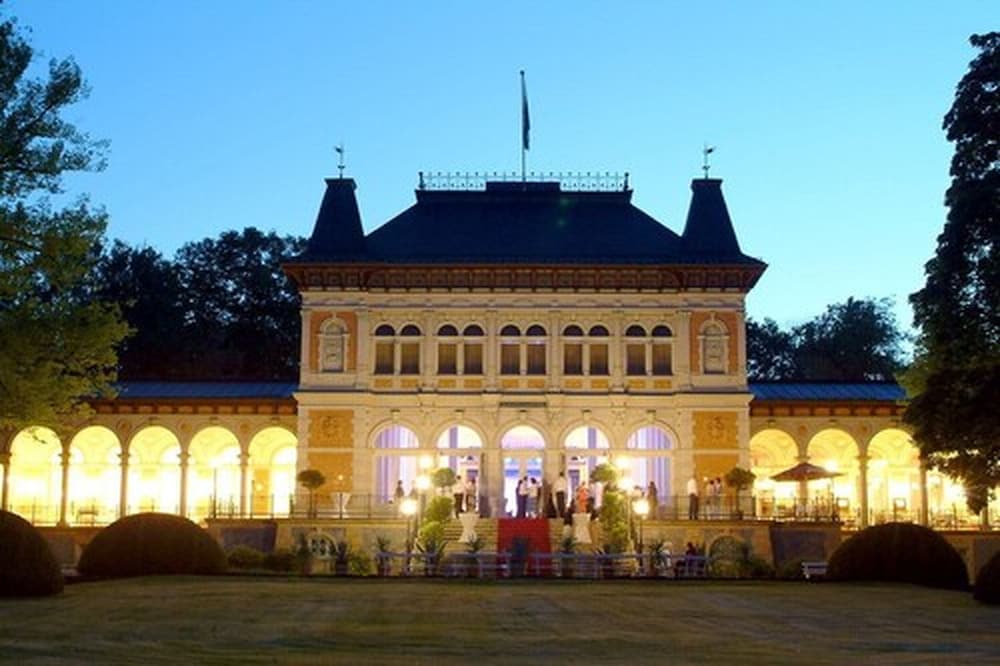 Hotel Konig Albert 3/50