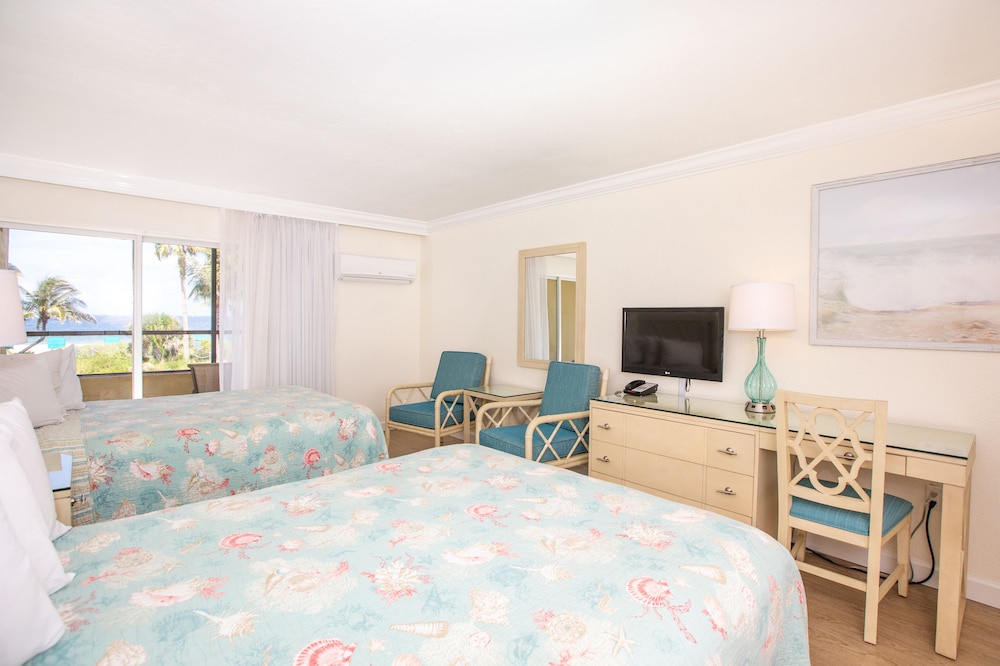 Tween Waters Inn 32/72