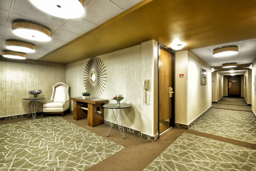 Westmark Fairbanks Hotel & Conference Center 12/46