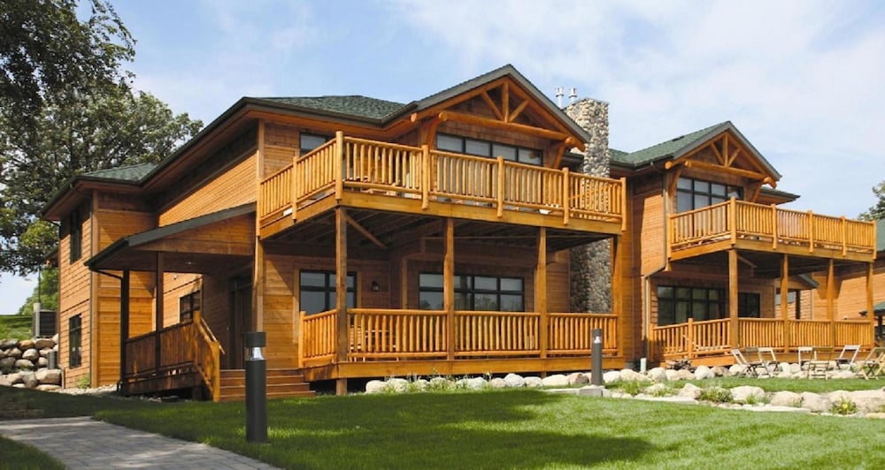 Arrowwood Resort And Conference Center 5/69