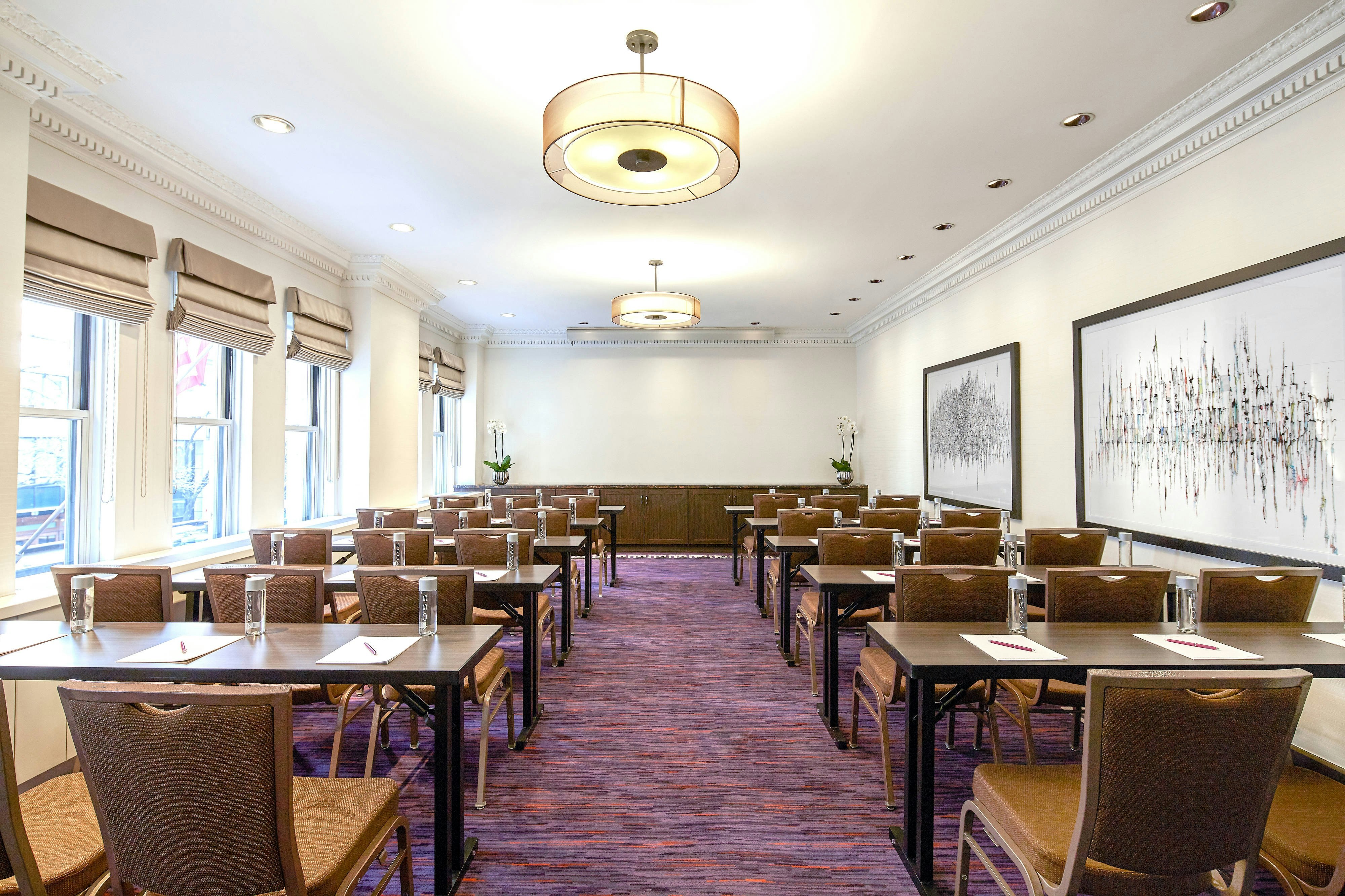 The Lexington Hotel, Autograph Collection 55/56