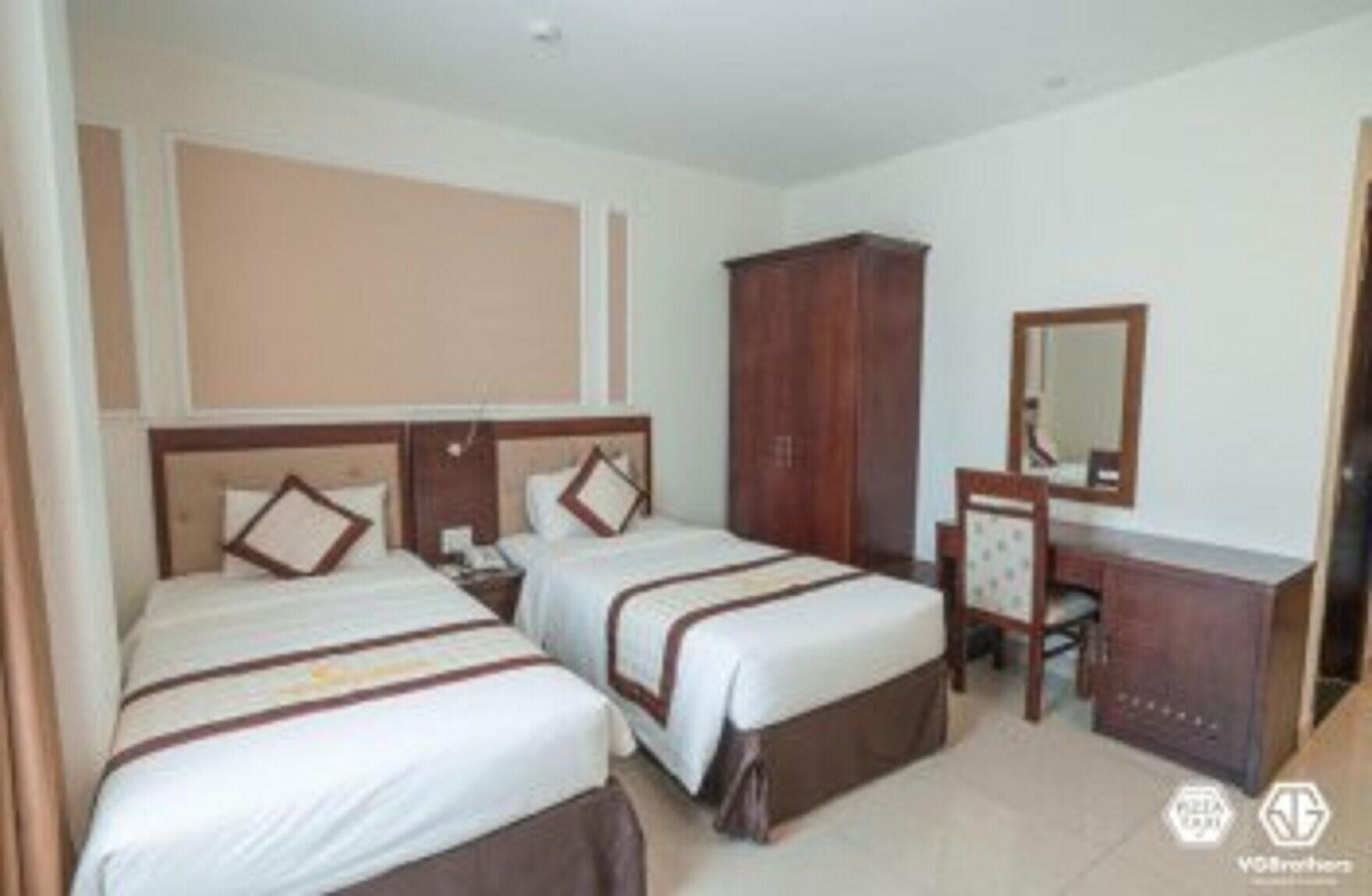 Lychee Hotel 26/40