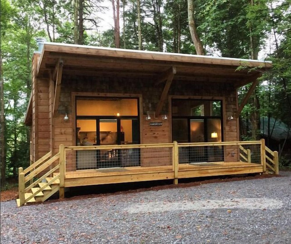 Dancing Bear Lodge 1/50
